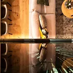 Σαλέ Chalet. *