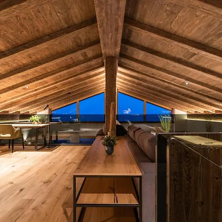 Chalet Chalet. *