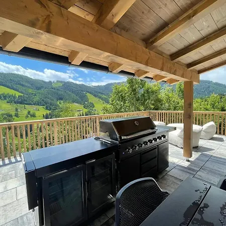 Chalet. Σαλέ *